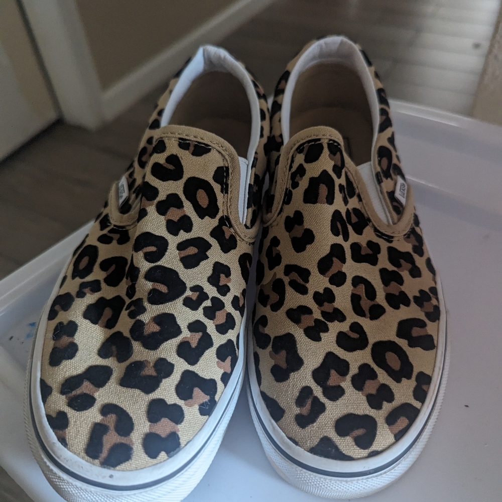 Vans size 4